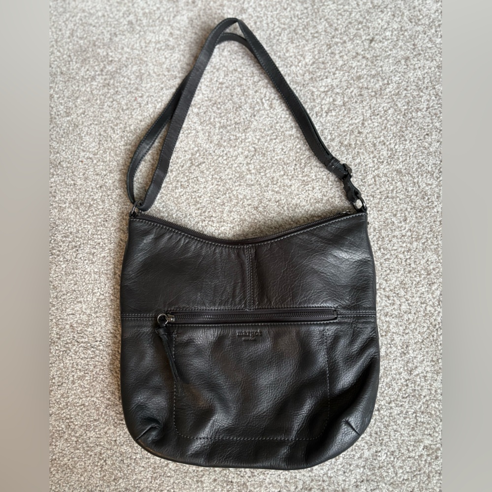 Stylish Black Leather Shoulder Bag